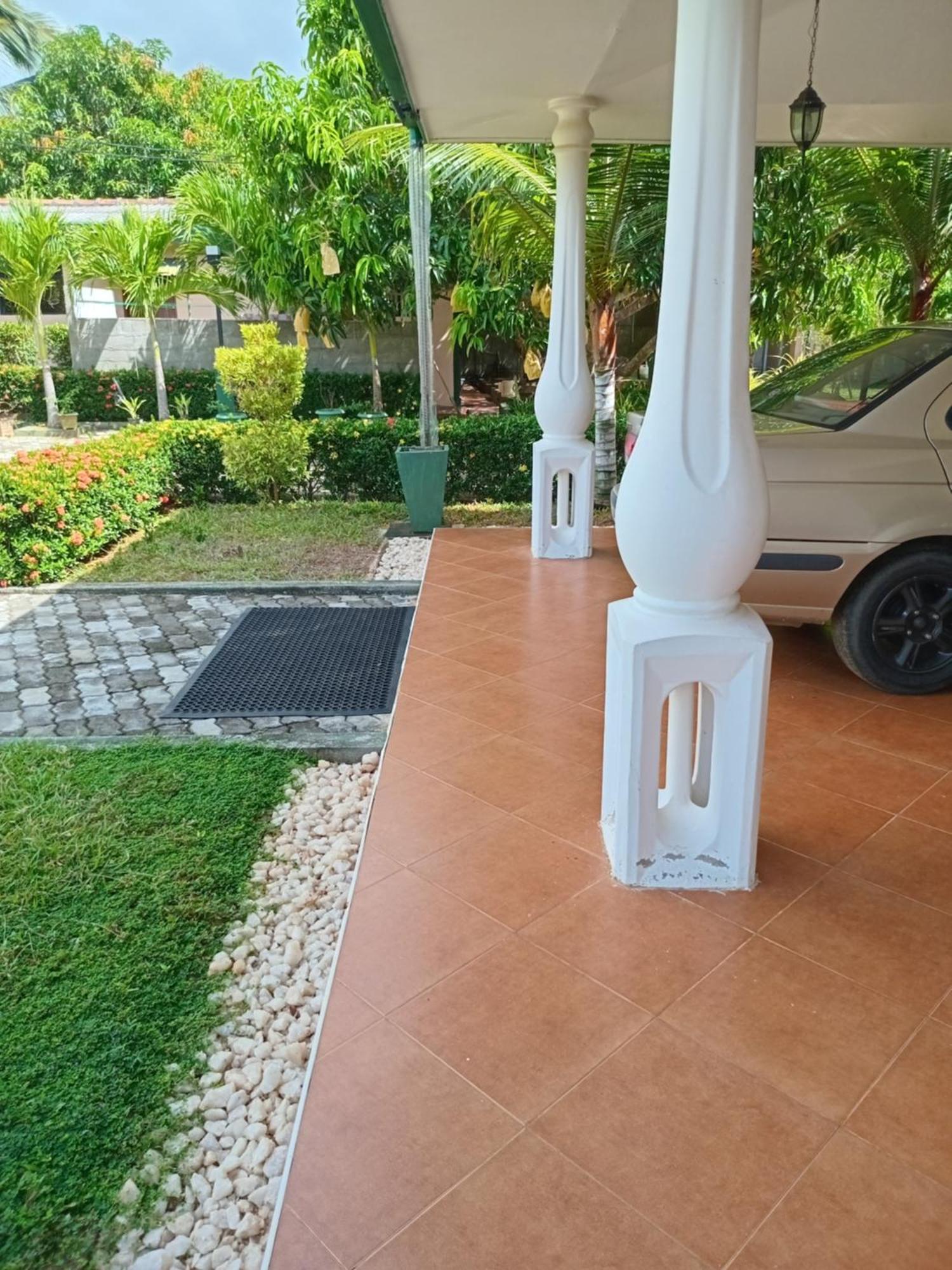 Sunshine Holiday Resort -Sella Kataragama Ngoại thất bức ảnh